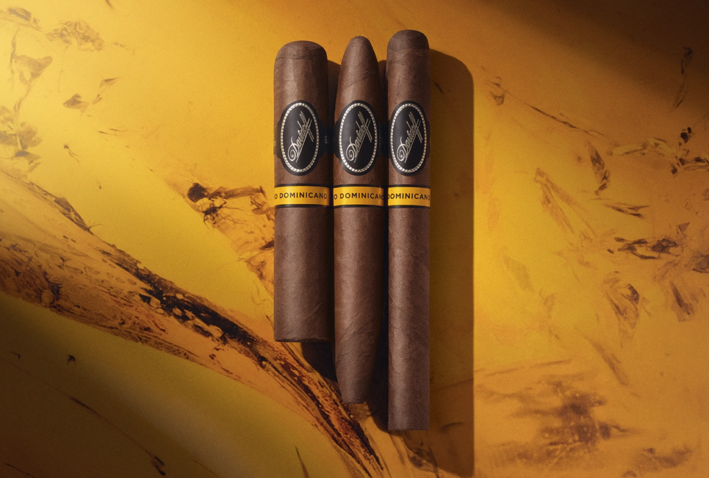 davidoff-puro-dominicano-cigar-story-image-three-cigars__78031.original